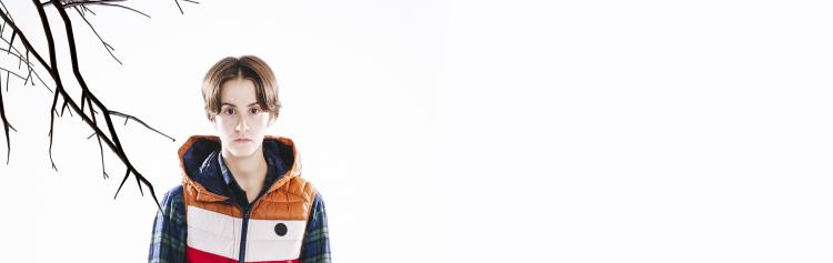 UN MONSTRUO VIENE A VERME