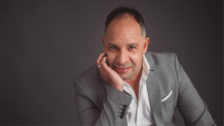 FEIRA DE SÃO FRANCISCO | Luís Guilherme canta Marco Paulo