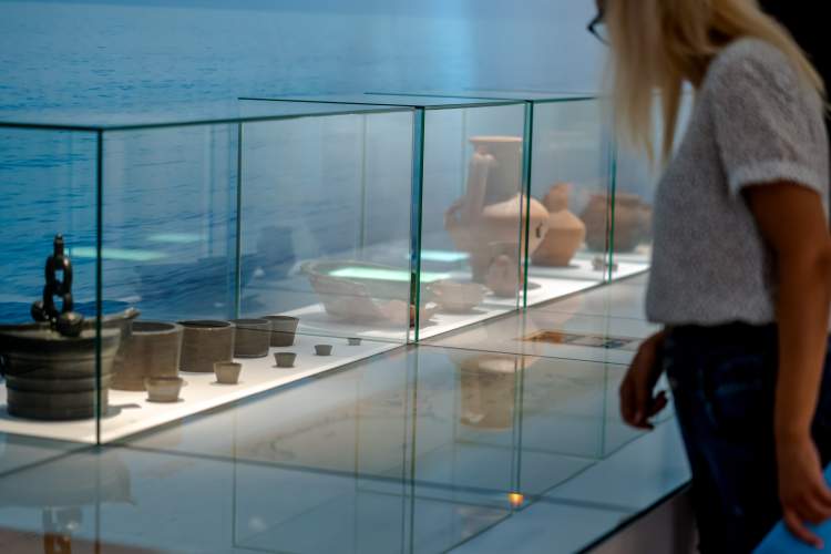 Visita orientada à exposição Entre Dois Mares e um Rio: Almada, 3 Mil Anos de História