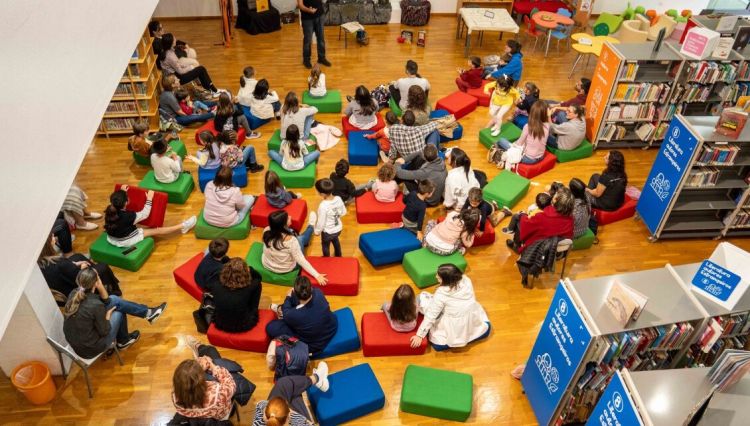 Uma Biblioteca é uma Casa onde cabe toda a Gente
