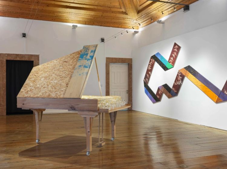 Visita Orientada ´´a exposição ” Chuva de Verão – Obras da Coleção de Arte Contemporânea do Estado”