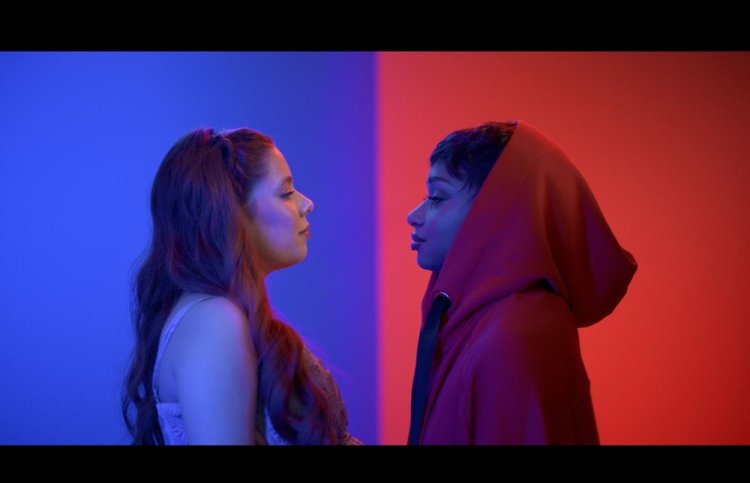 Bárbara Tinoco vs Nenny