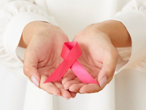 OUTUBRO ROSA – SESSÃO DE SENSIBILIZAÇÃO SOBRE O CANCRO DA MAMA, com Esperança Pereira