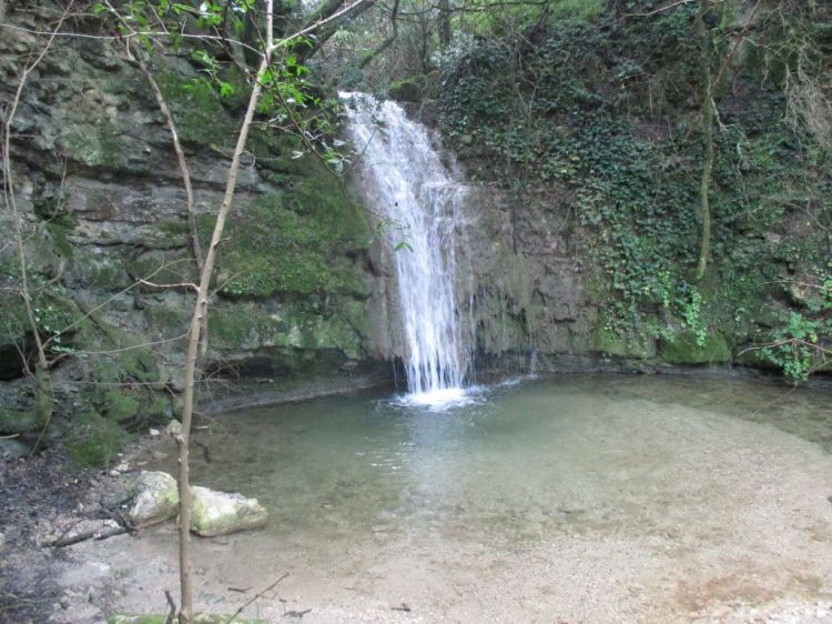 Caminhando nas Cascatas da Ribeira do Boição
