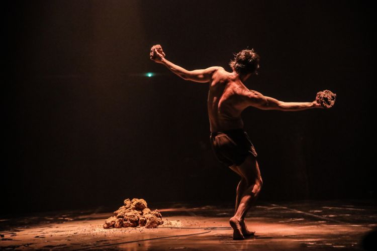 'O Corpo Expressivo' - Workshop de movimento