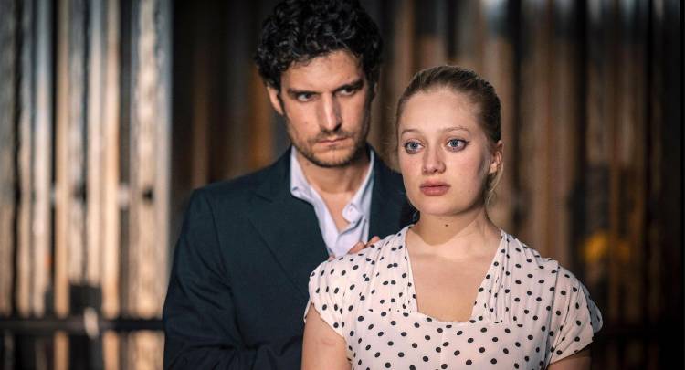 Les Amandiers — Jovens Para Sempre