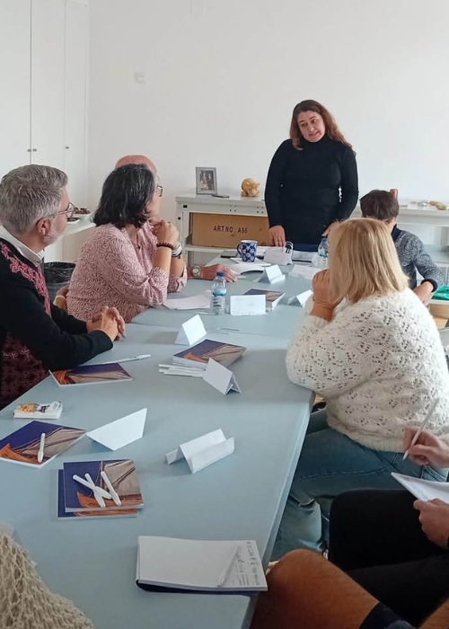 Domingo às 11 . . . No Museu - Oficina Comunitária de Escrita Criativa e Dramaturgia - Escrever Estórias da História