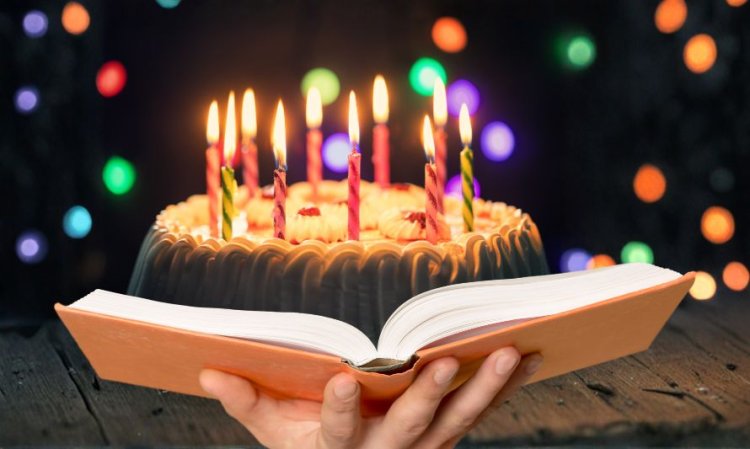 Bolo de aniversário com Open Mic