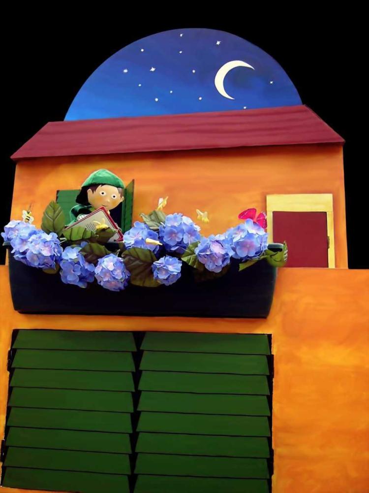 O Canteiro dos Livros por Valdevinos teatro de Marionetas