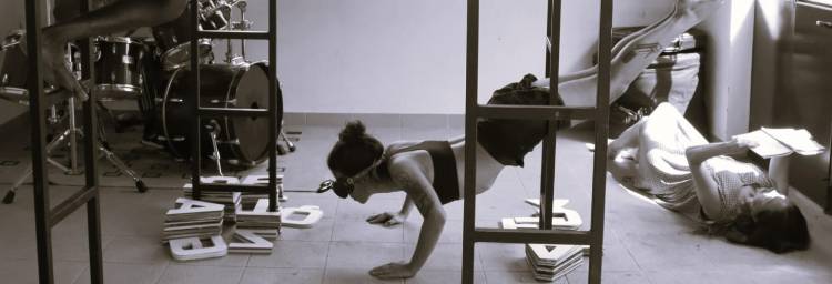 Olá Futuro [teatro]