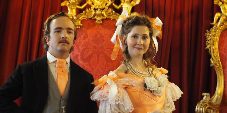 Os reis mostram o Palácio da Ajuda