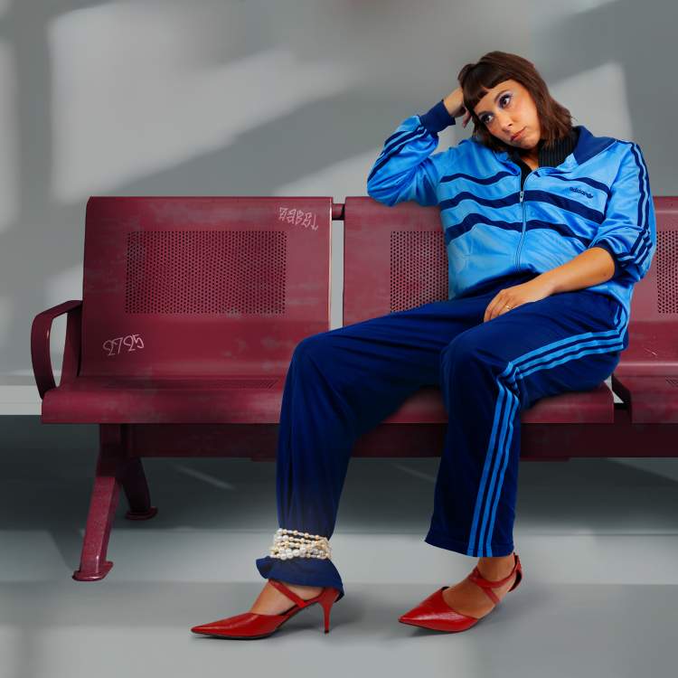 Próxima Paragem - Mónica Vale Gato