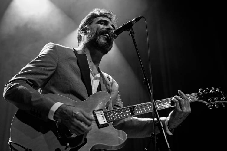 SANTI CAMPOS (Malconsejo,Amigos Imaginarios...) Gira acústica 30 Aniversario!!