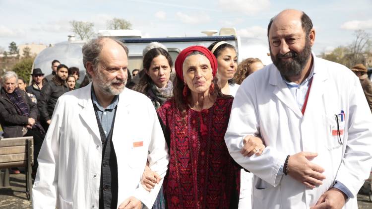 O ÚLTIMO SUSPIRO, um filme de Costa-Gavras