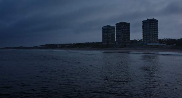 Ciclo de Cinema “À Luz do Areal” | sessão 2