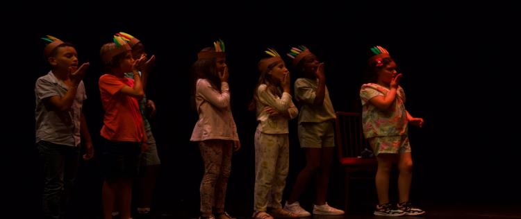 Porque é que os Índios são sempre os maus da fita?