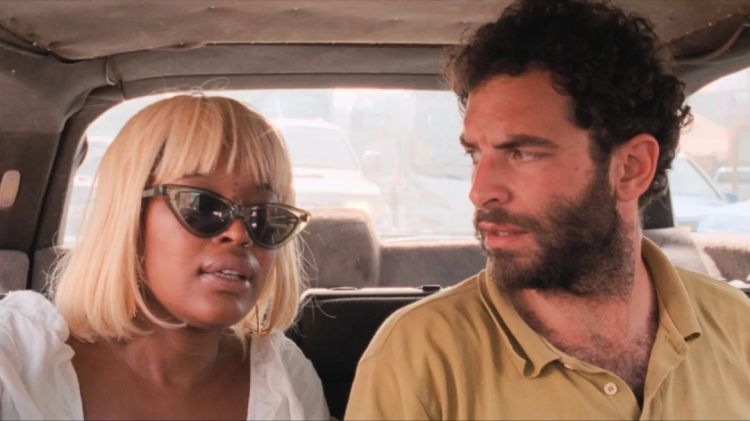 O RISO E A FACA, um filme de Pedro Pinho 