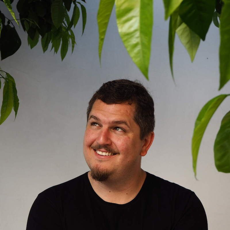 Presentación “Demonios” Ben Clark (Tertulia Pág.72)