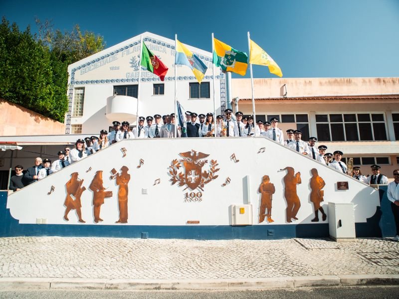 1 SÉCULO DE HISTÓRIA(S)