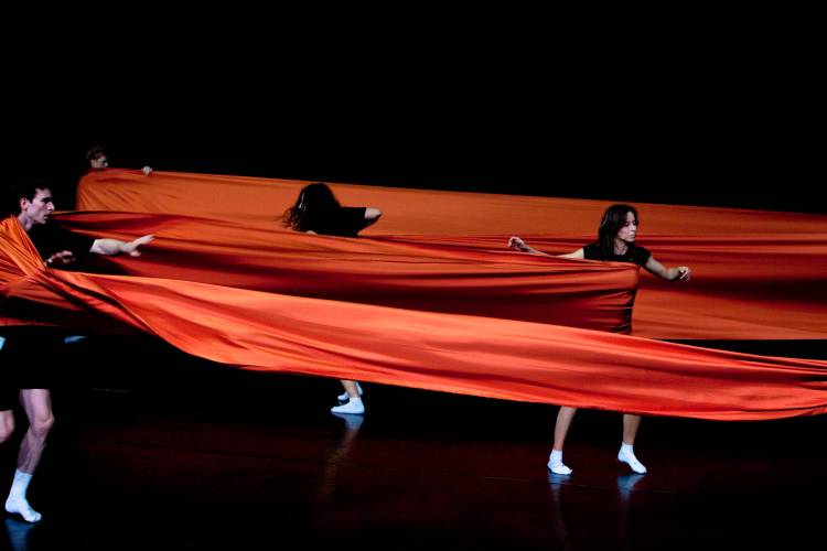 Miet Warlop - Inhale Delirium Exhale