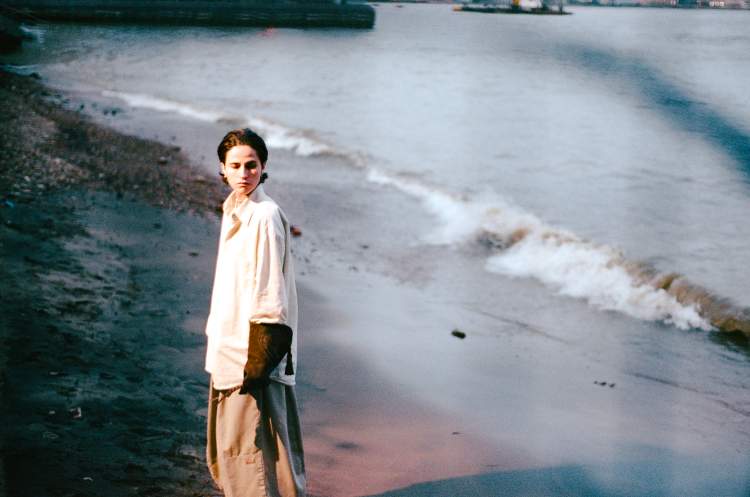 Raquel Martins - LONDON, WHEN ARE U GONNA FEEL LIKE HOME?  - 