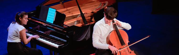 Diego Jiménez (concierto de violonchelo y piano)