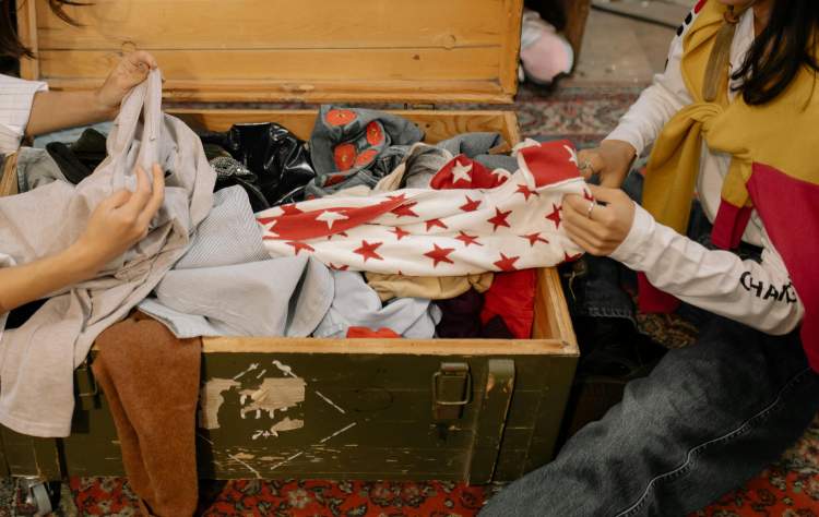 Oficina de Costura | De resíduo têxtil a mala carnavalesca