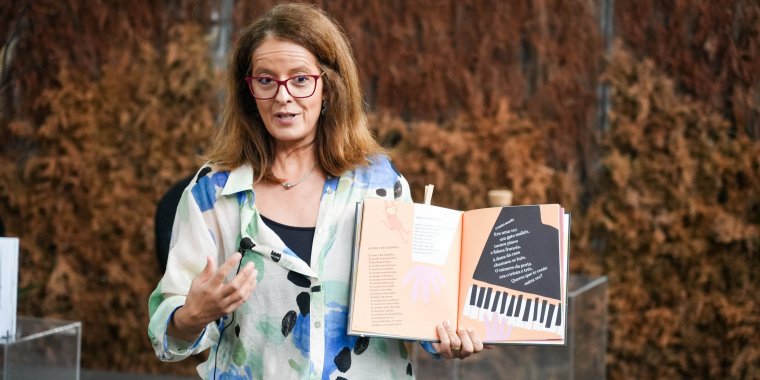 Cada macaco no seu galho: Hora do Conto por Sónia Dias