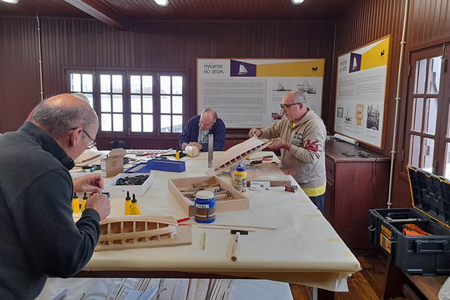 Como Se Constrói Um Modelo de Um Barco do Tejo