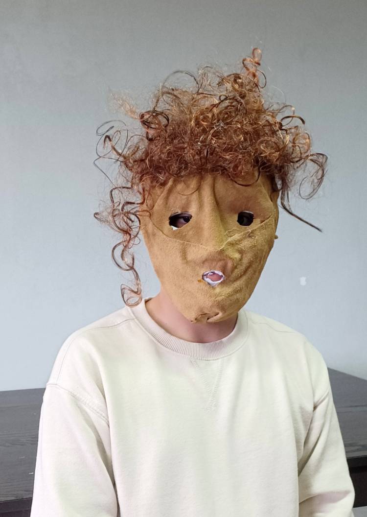 Sábados em Família - Workshop de Máscaras