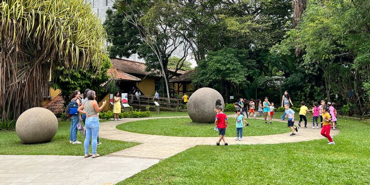 Talleres de Vacaciones - Juegos al aire libre