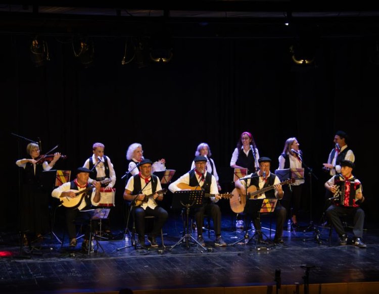 ENTRETENGA: Lançamento CD – “Tradições”