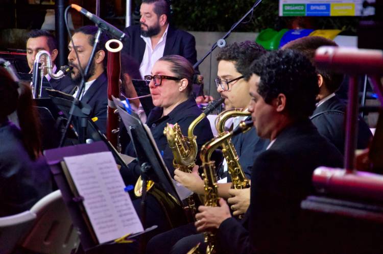 Música en el Museo - Dedicado a la Mascarada Costarricense