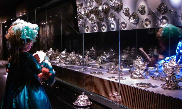 Festa na Corte: Etiqueta, Luxo e Poder