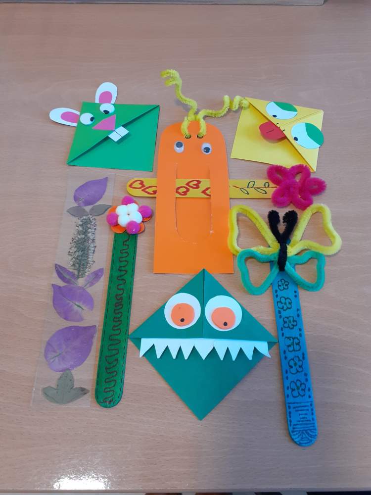 Atelier de Construção de Marcadores de Livros