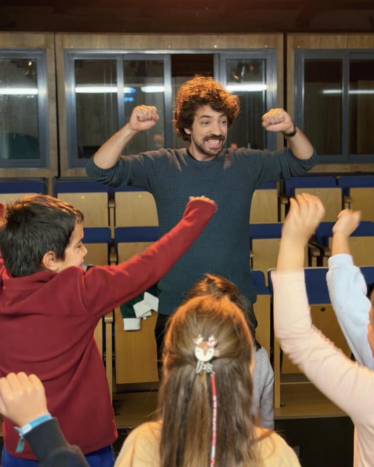 [TEATRO | OFICINA] Vamos p’rá rua | HUGO INÁCIO