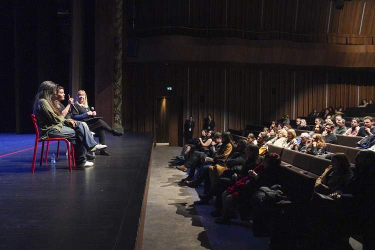 Talk com os artistas