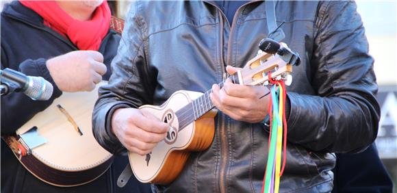 Ciclo de Conversas com História