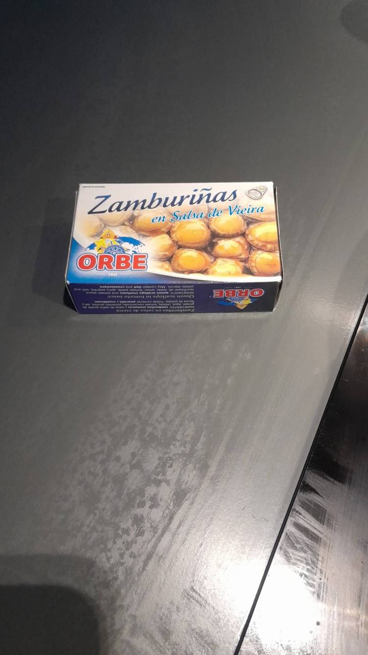 Caramelos podridos( Un Tributo a los Ilegales)