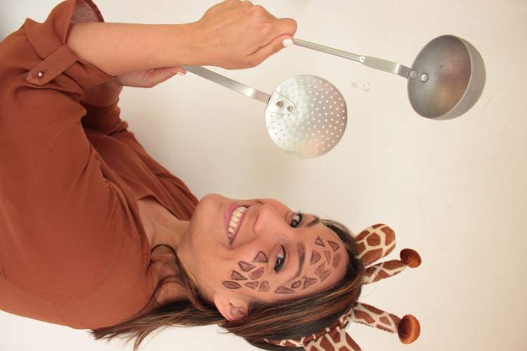 MARCELINA NA COCIÑA – TÓTEM XESTIÓN CREATIVA