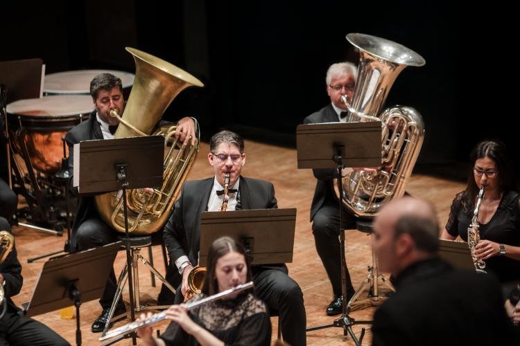 DESFRUTANDO COS NOSOS MAIORES