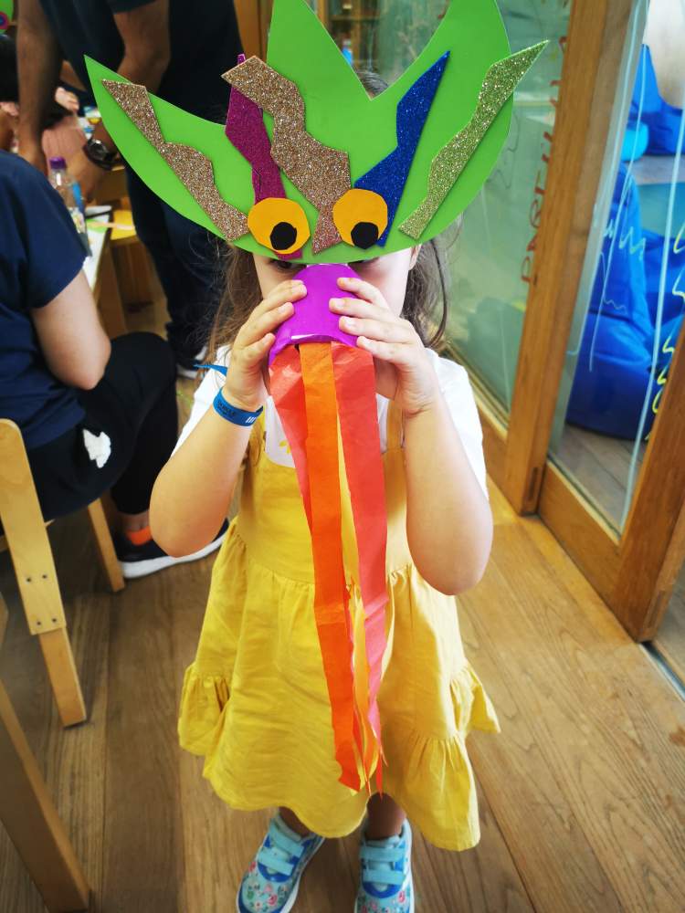 OFICINAS PARA FAMÍLIAS — DE MAFARRICOS A MÁSCARAS