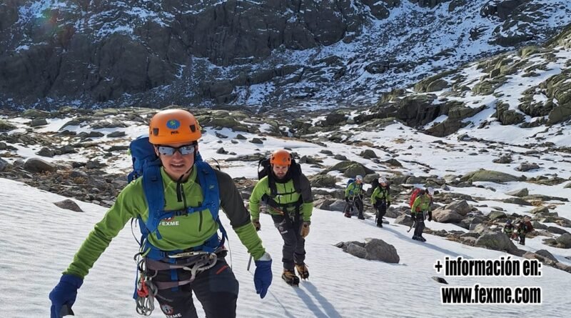 INICIACIÓN AL ALPINISMO PARA JÓVENES
