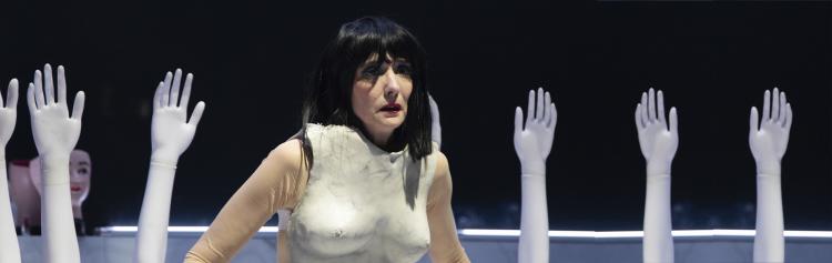 LAS AMARGAS LÁGRIMAS DE PETRA VON KANT