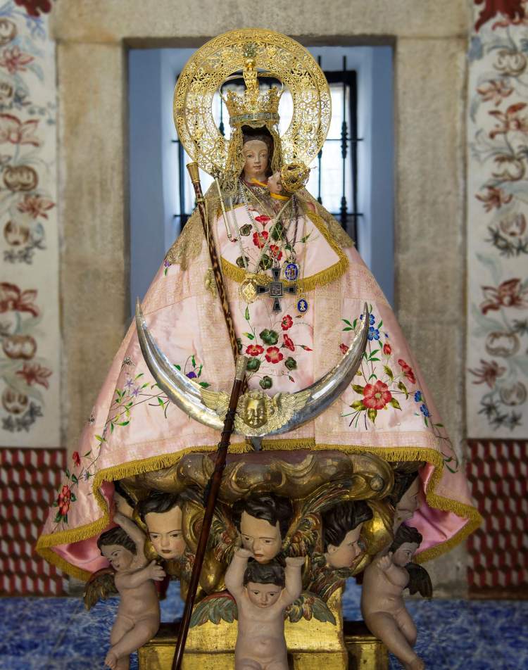 PREGÓN DEL NOVENARIO DE LA SANTÍSIMA VIRGEN DE LA MONTAÑA, PATRONA DE CÁCERES.