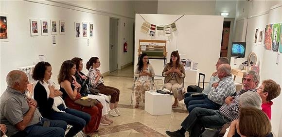 Tertúlias Aqui Entre Nós