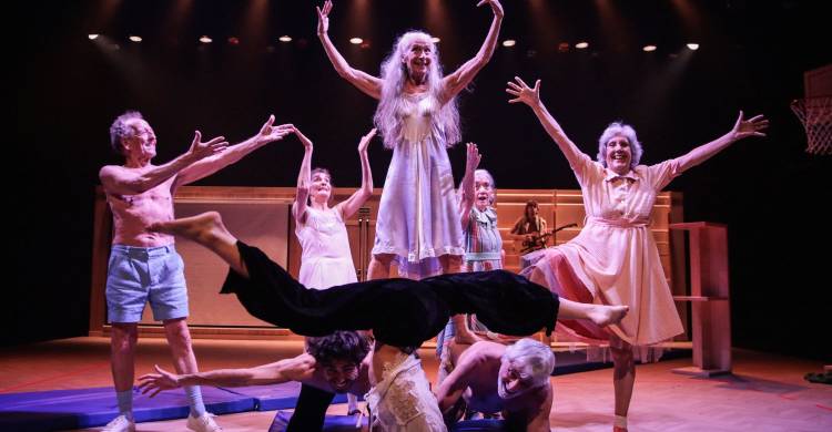 A esta hora, na infância neva