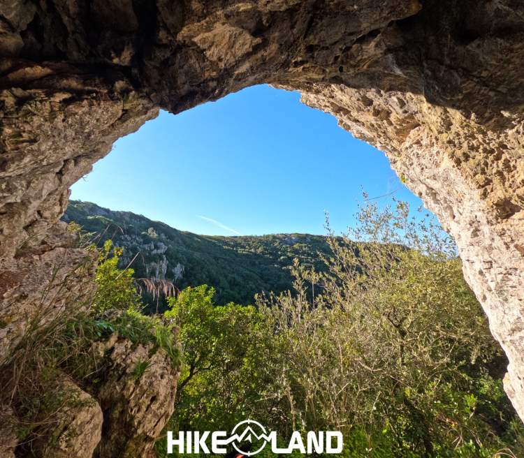 À Descoberta da Serra e Grutas de Olelas | Sintra