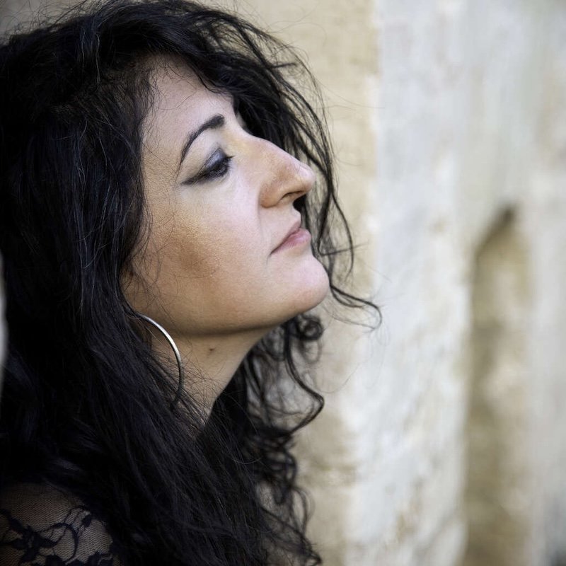 Presentación libro “Pueblo blanco azul” de Azahara Palomeque.