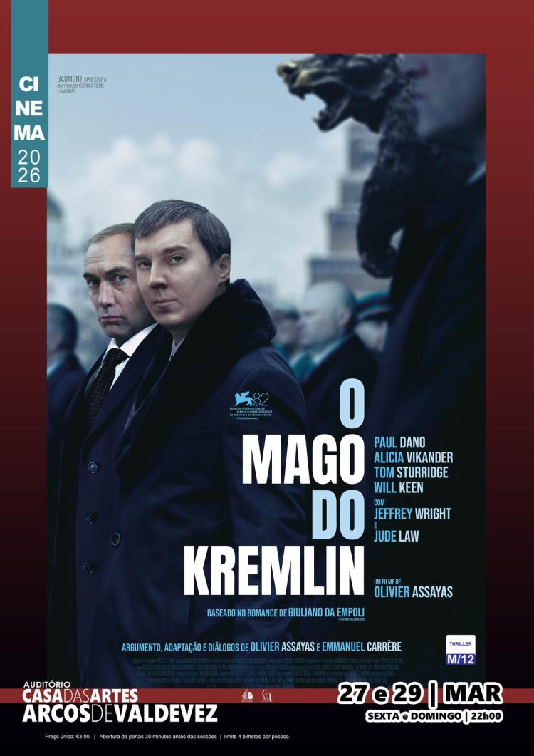 Exibição do filme 'O Mago do Kremlin'